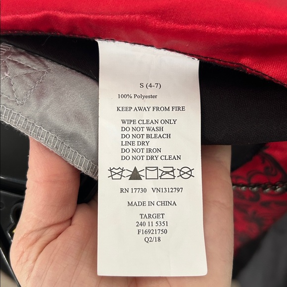 Dracula Red and Black Costume with Cape - Picture 2 of 3